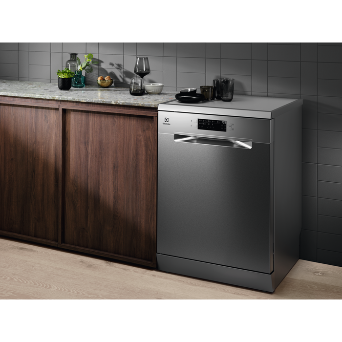 Electrolux - 60 cm pločio indaplovė - ESS47420SX